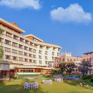 hotel-yak-yeti.hotels-kathmandu.com/